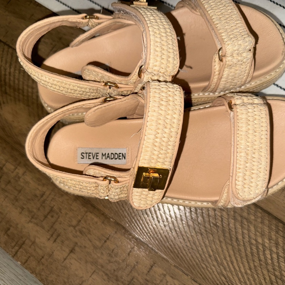 Steve Madden Women's Cream Woven Sandals
